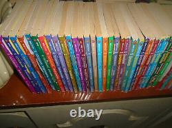 62 complete original set Goosebumps books-R. L. Stine -4 collectibles