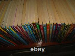 62 complete original set Goosebumps books-R. L. Stine -4 collectibles