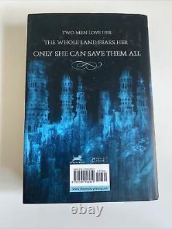 First Edition/Printing Throne of Glass by Sarah J. Maas Original Cover X-Library