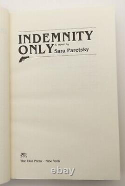 Indemnity Only by Sara Paretsky 1982 FIRST EDITION Hardcover with Dust Jacket