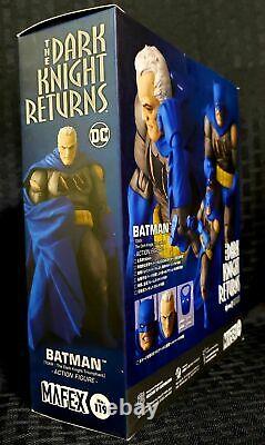 Mafex The Dark Knight Returns Triumphant Batman Action Figure No. 119