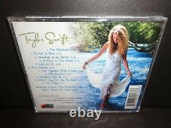 TAYLOR SWIFT Taylor Swift ORIGINAL VERSION 11 SONGS Rare withBEST BUY Sticker NEW