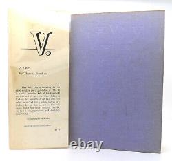 Thomas Pynchon V. 1st Edition 1st Printing