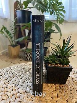 Throne of Glass Sarah J. Maas ex library 1st edition 1st printing original cover