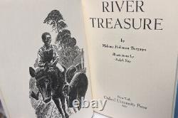 VERY RARE! 1947 RIVER TREASURE by Mebane Holoman Burgwyn 1st Edition HCDJ