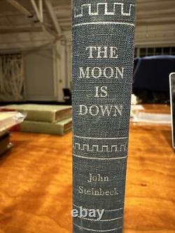 LA LUNE EST BASSE par John Steinbeck 1942 HC 1ère édition 1ère IMPRESSION Livre très rare
