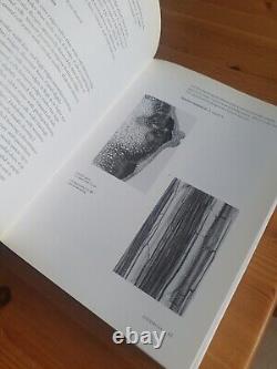 Plantes rares de la première édition de 2000 en archéologie Rowena Gale David Cutler