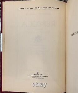 Rebecca, Daphne Du Maurier, 1938 Doubleday Doran (Relié) Première édition en excellent état.